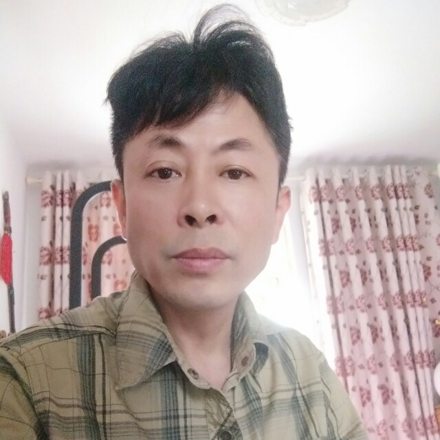 活的要真实的照片
