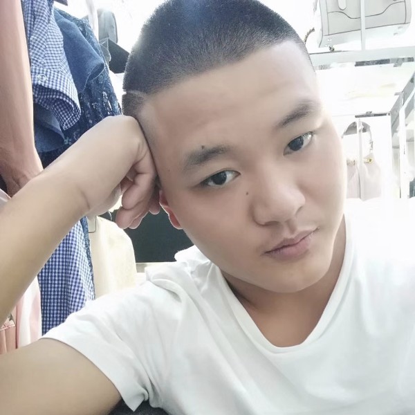 受伤琉璃的照片
