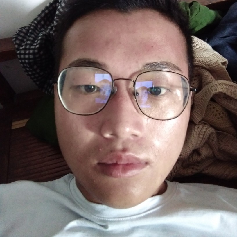 背后停止余音的照片