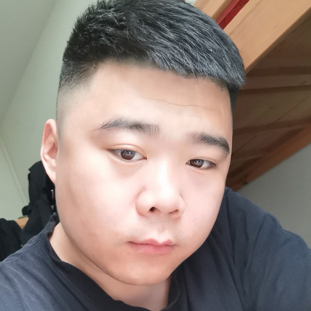 蓝天说还单身的照片