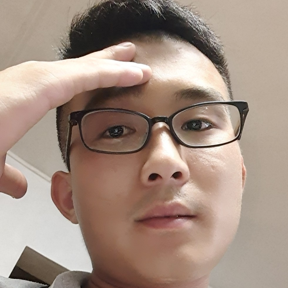 黑米等待受伤的照片
