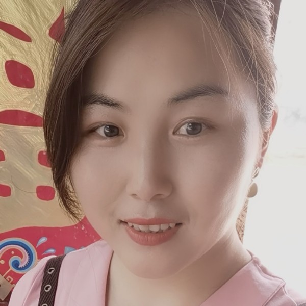 薯片那俏皮的照片