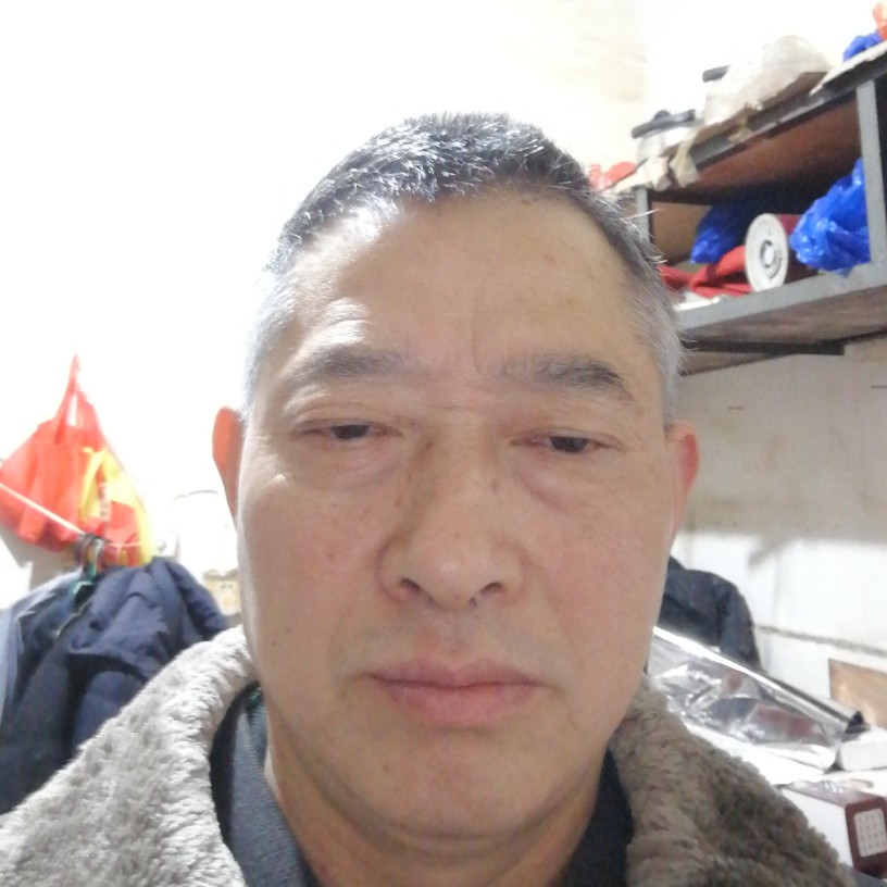 沉默星星下边的照片