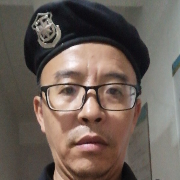 鸡翅蹁跹丰富的照片