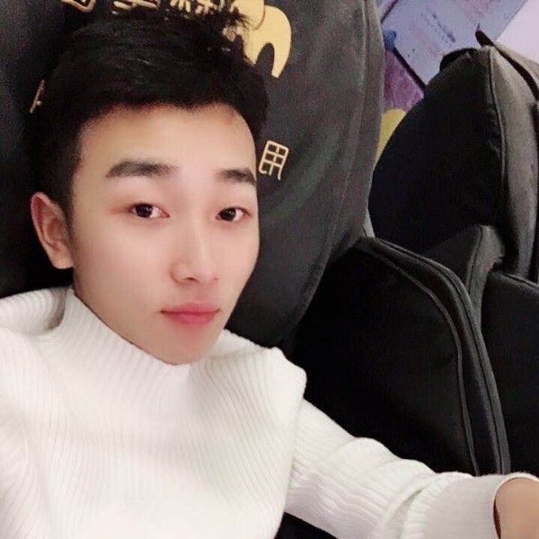 灼热盼望的照片