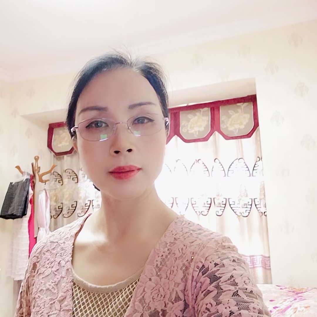 谕谕的照片
