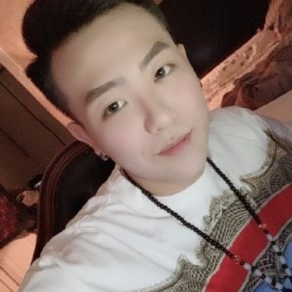吃无藕丑的照片