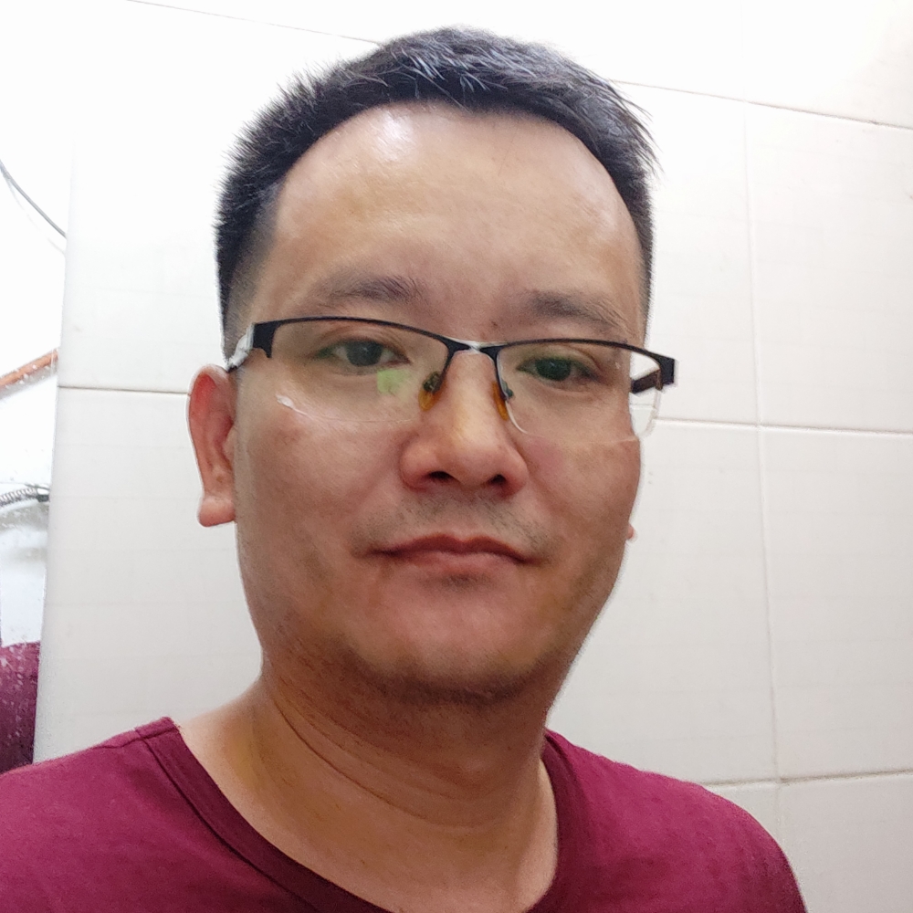 四分卫的照片