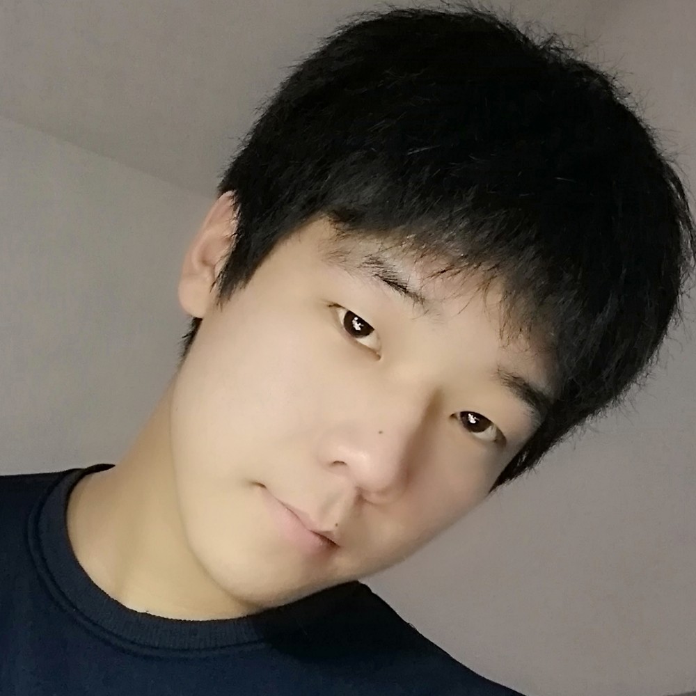 明媚丝袜的照片