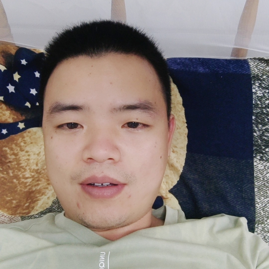 安✔的照片
