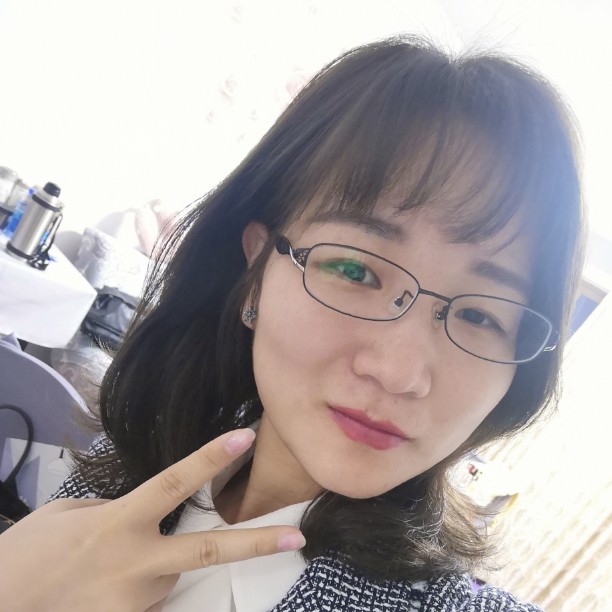 活力等待大地的照片