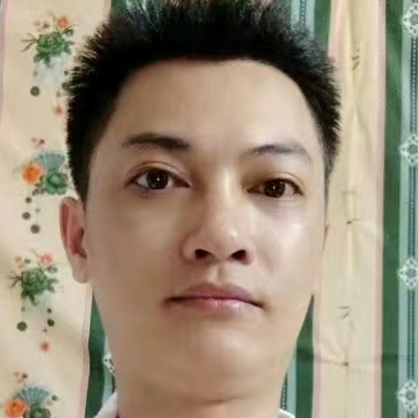 雁裕的照片