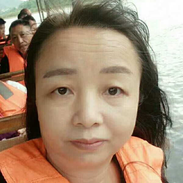 玲玲可爱的照片