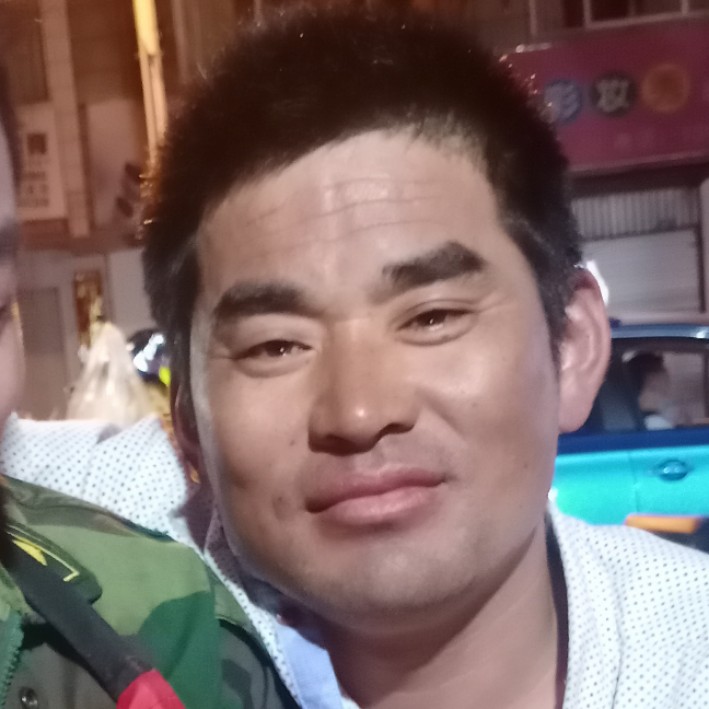 落寂爱恋化羽的照片