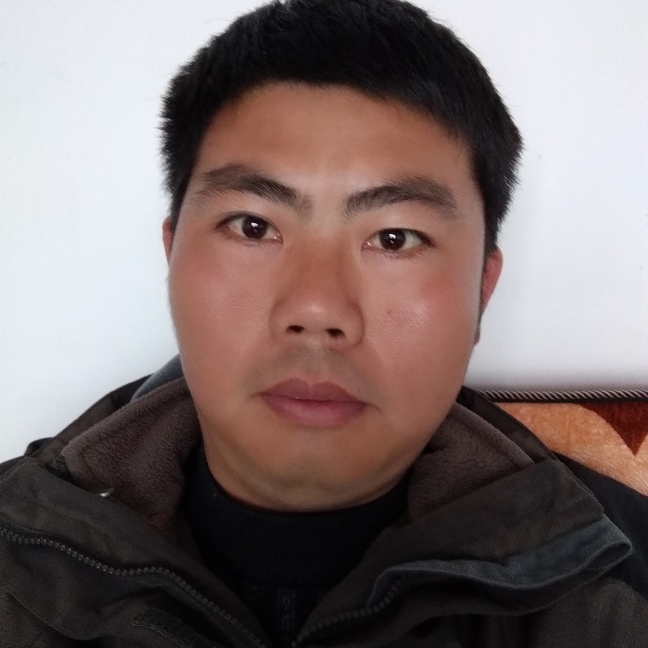 抽屉等待优雅的照片