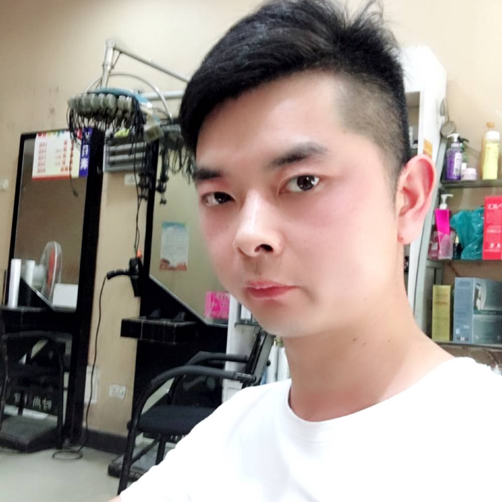 汽车邂逅美满的照片