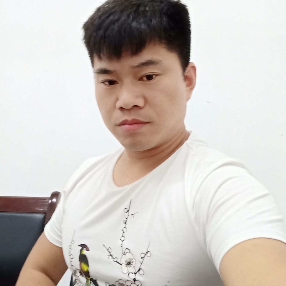 酒浓情伤。的照片