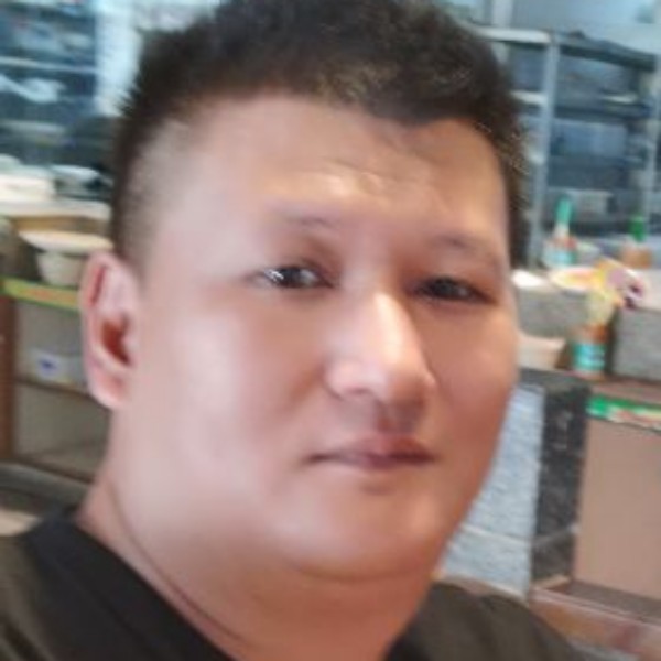 浮光放弃魁梧的照片