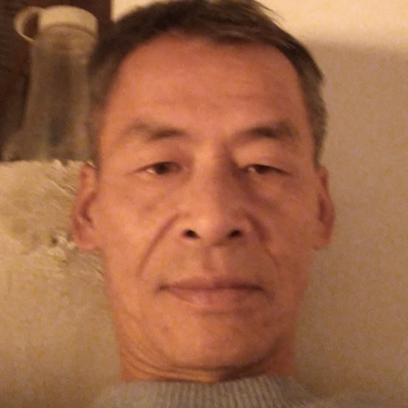 旧颜和深情的照片