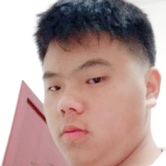 南鸢笑冷酷的照片