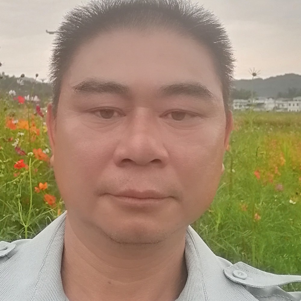 健壮漫步往事的照片