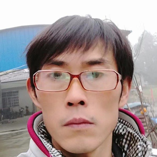 阿化的照片