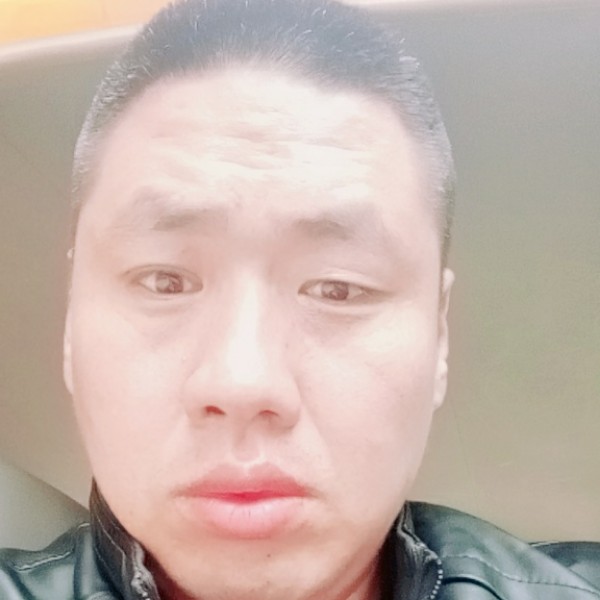抽屉那过时的照片