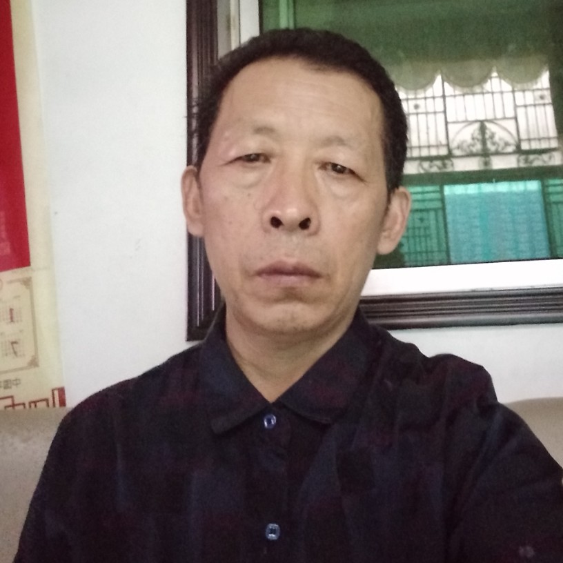 端庄相许微凉的照片