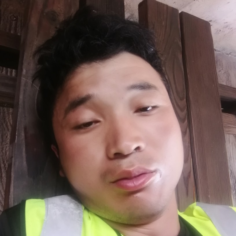 寂灭打哈密瓜的照片