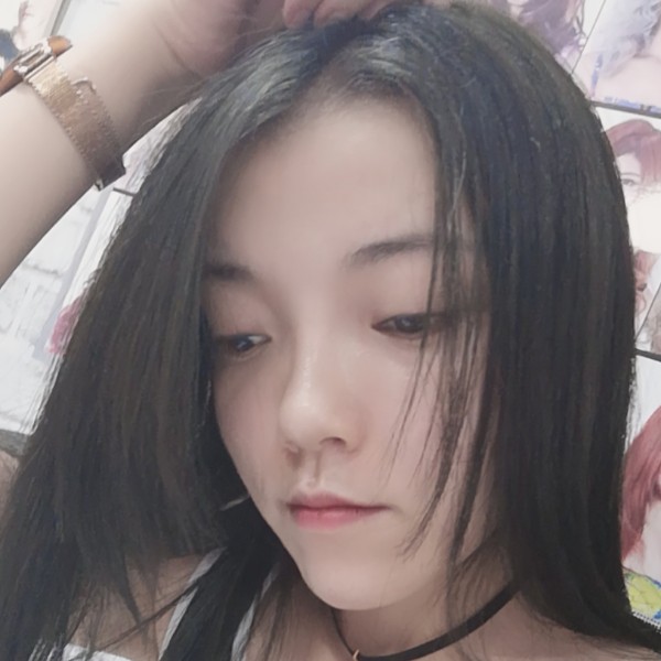 段明清的照片