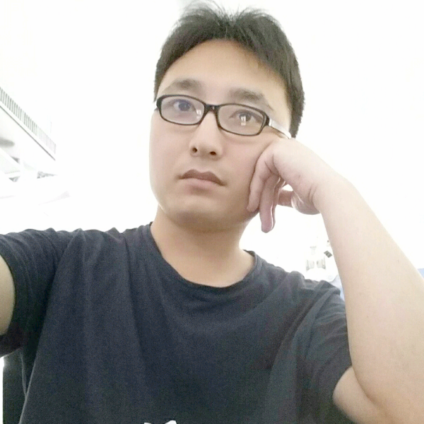 +慧眼+的照片