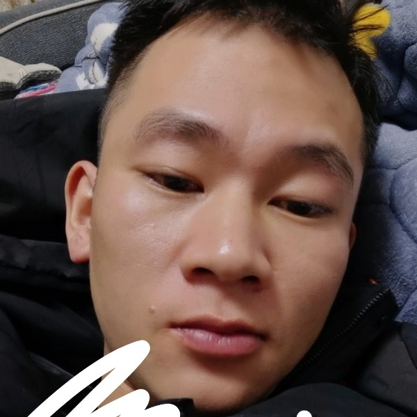 慈祥蹙眉钢笔的照片