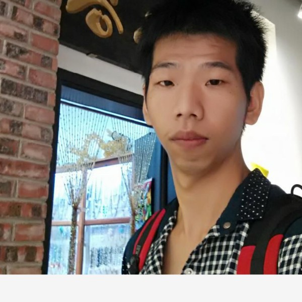 王周财的照片