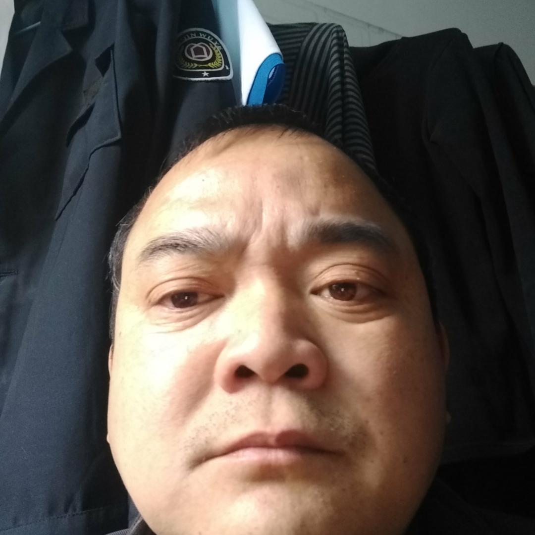 我的要求不高。遵的照片