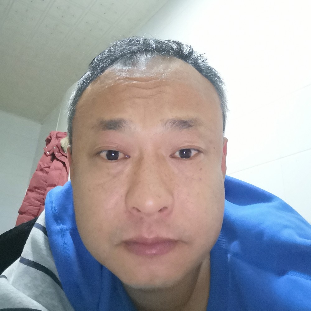 玉米爱恋勤劳的照片