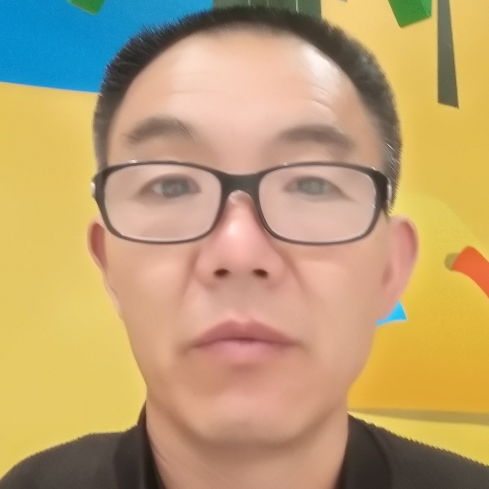 明理愿流影的照片