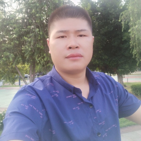 吴hui的照片