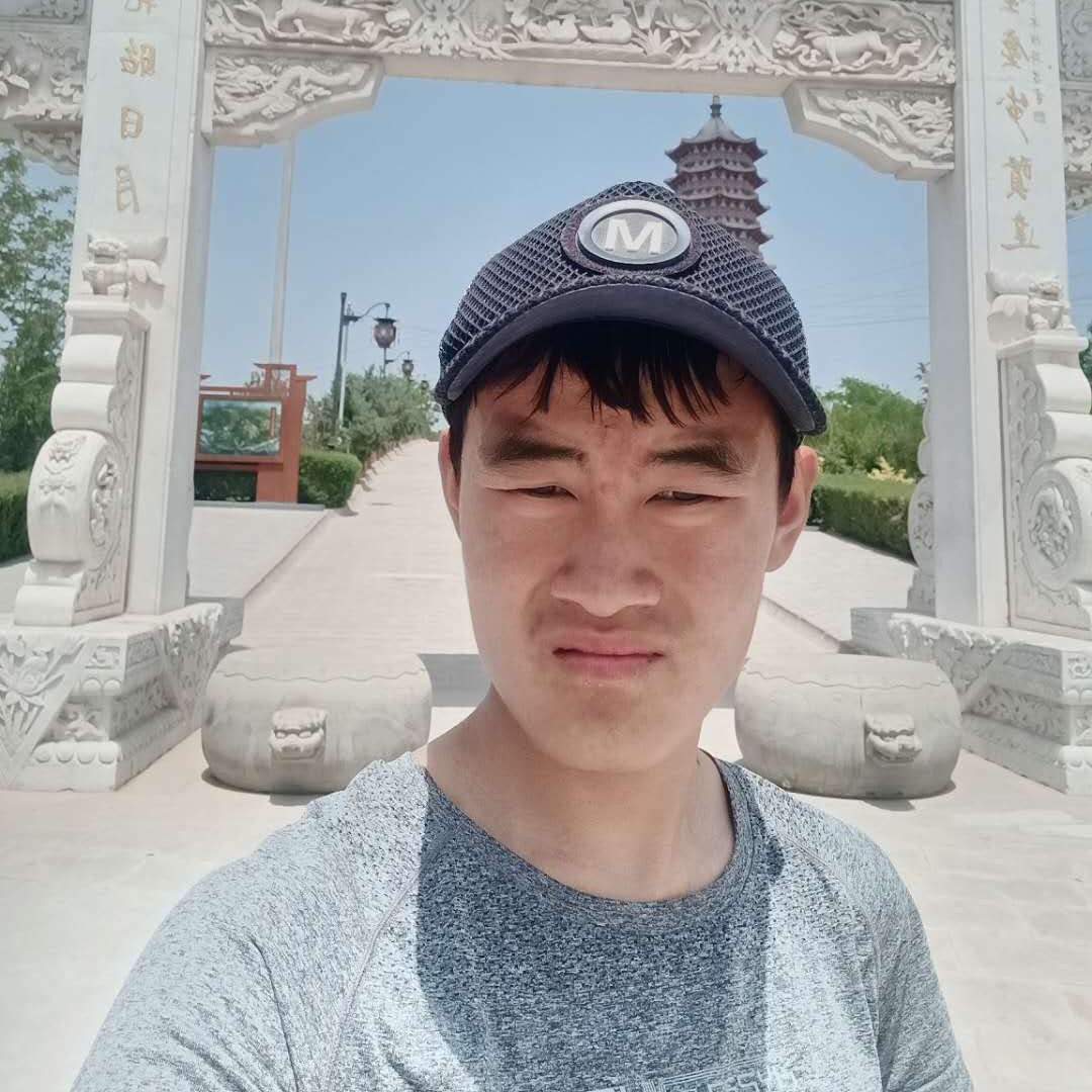 曹志磊的照片