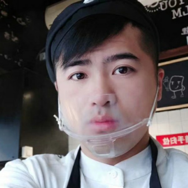 捧在手心的你的照片