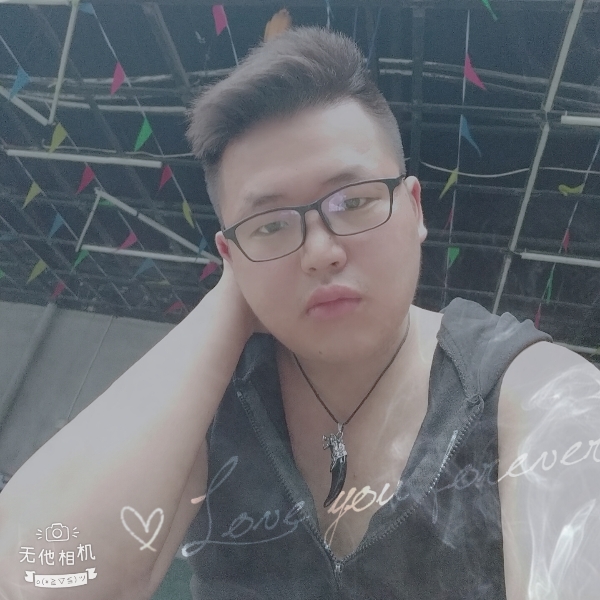 铃铛爱恋孤独的照片