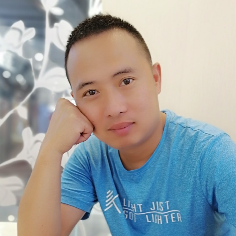 P龙龙哥的照片