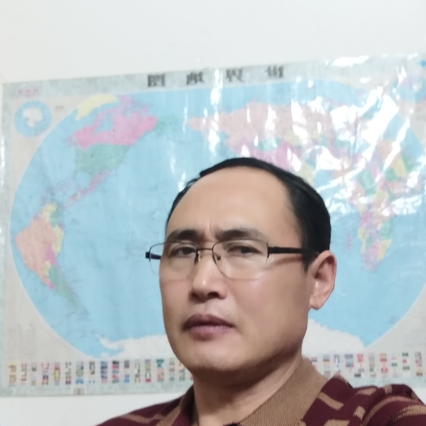 和谐平的照片