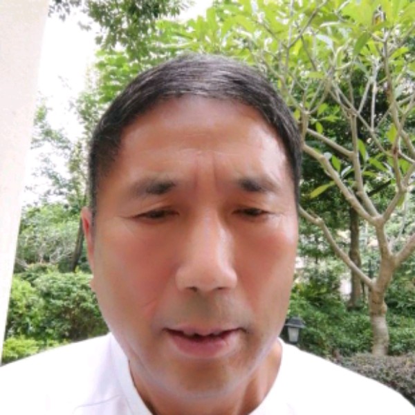我心中的人呢的照片