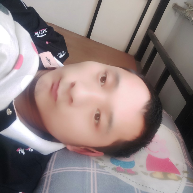 嚓茶闻淡淡的照片