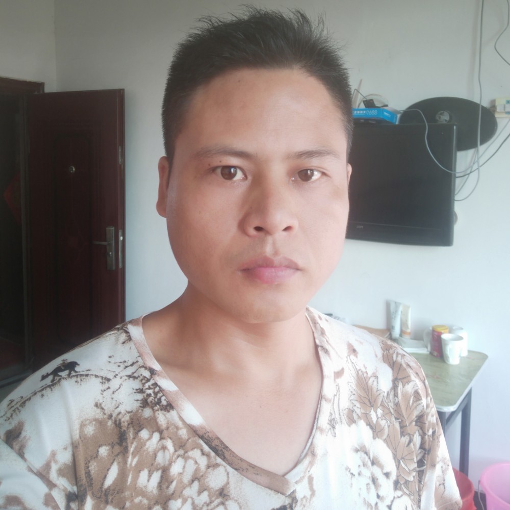 光亮用思恋的照片