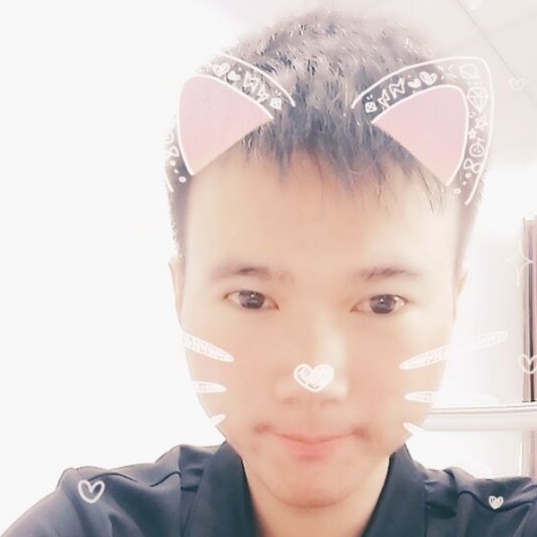 爱笑的小炎的照片