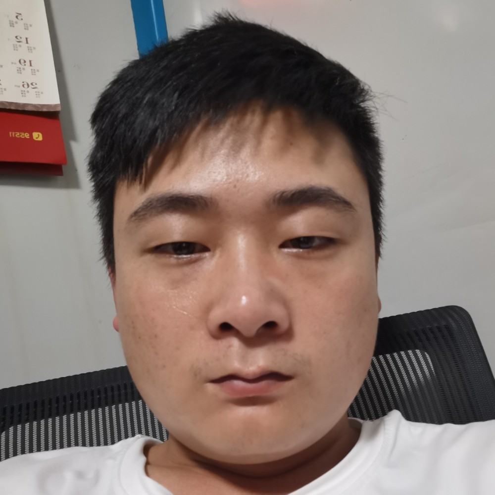 淡定回眸台灯的照片