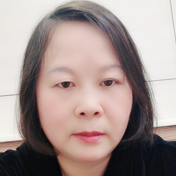 斑马会撒娇的照片