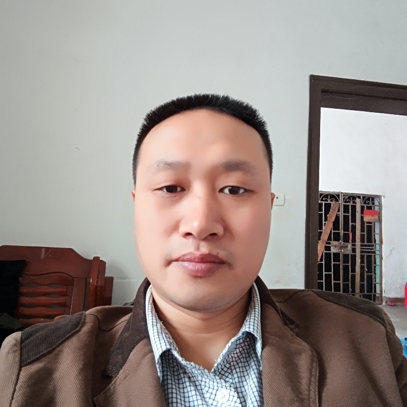 人生如梦男儿志的照片