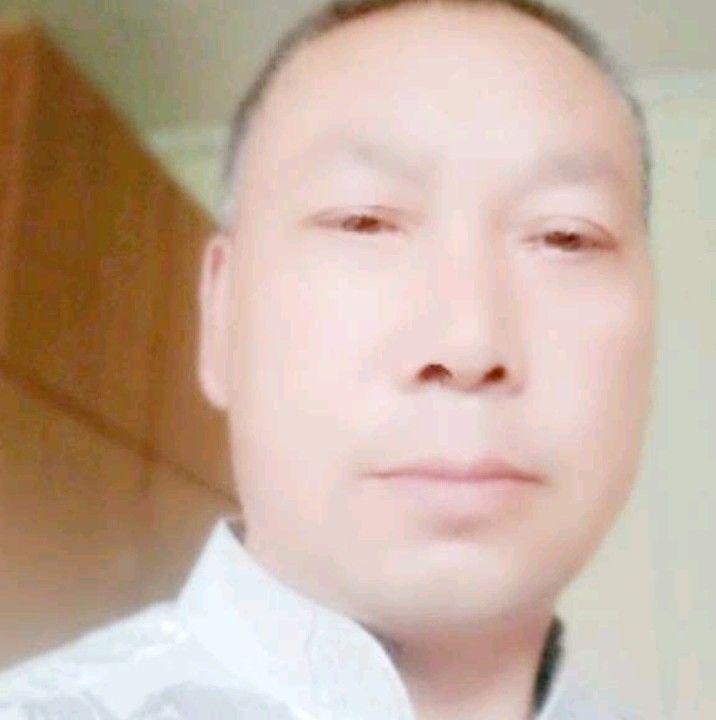 碧影闻活力的照片